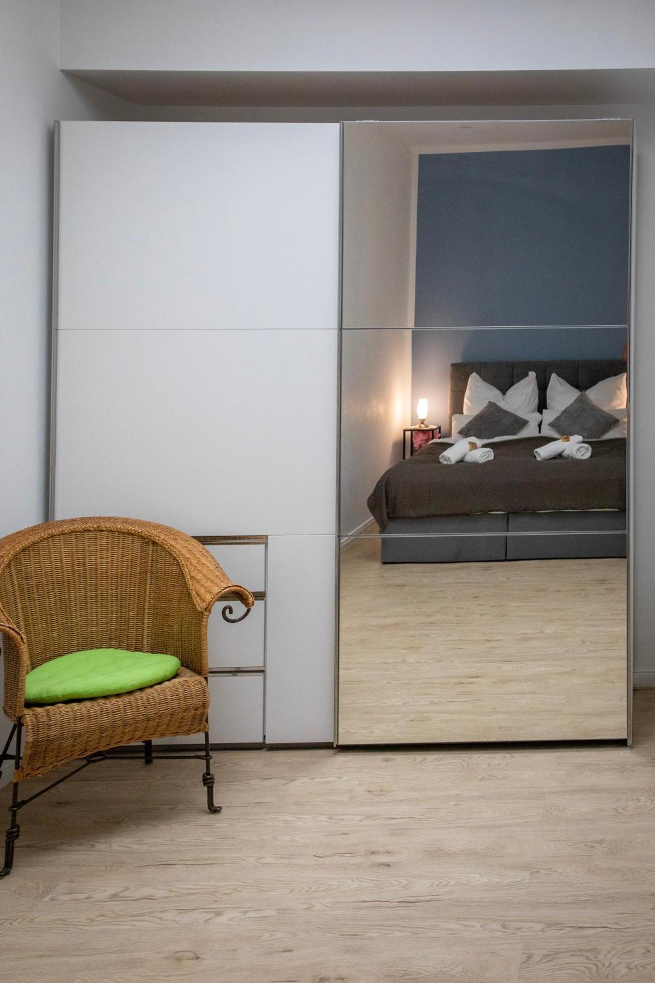 Hannibal - Design Apartment Lilie 2, Vw Naehe, Parkplatz, Kueche, Highspeed-Wlan, Fitness, Solarium Вольфсбург Екстер'єр фото